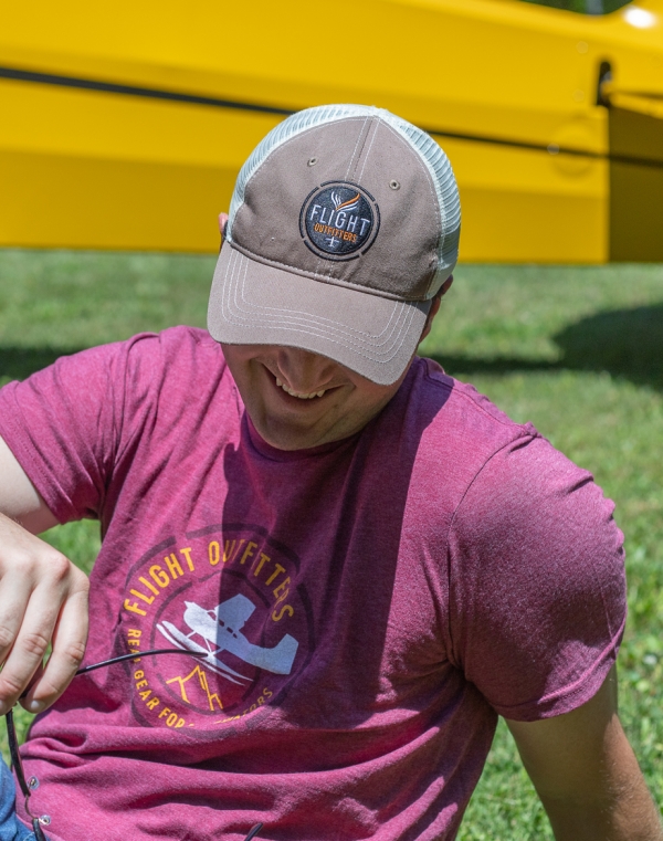 BROWN TRUCKER HAT