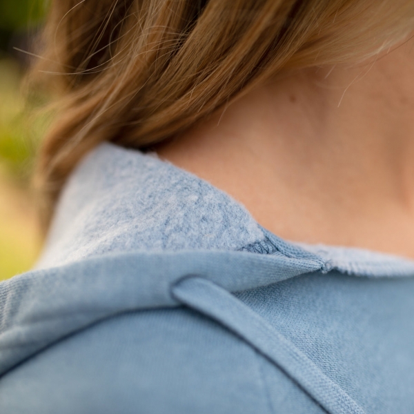WOMEN'S HOODIE