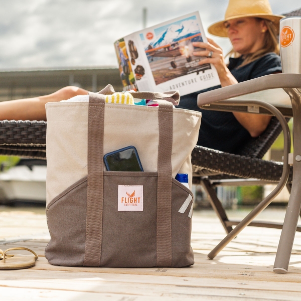 sandbar_tote_grey_scene_web_1
