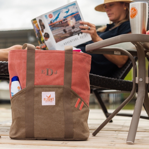 sandbar_tote_orange_scene